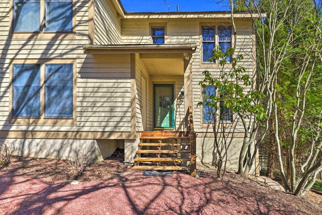 Pocono Retreat, 1 Mi To State Park And Ski Access! Tannersville Exterior photo