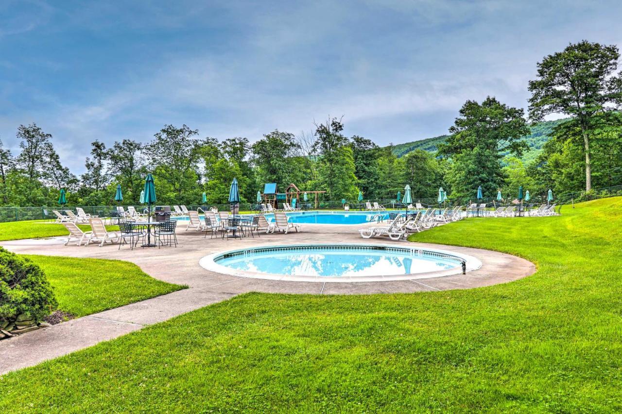 Pocono Retreat, 1 Mi To State Park And Ski Access! Tannersville Exterior photo