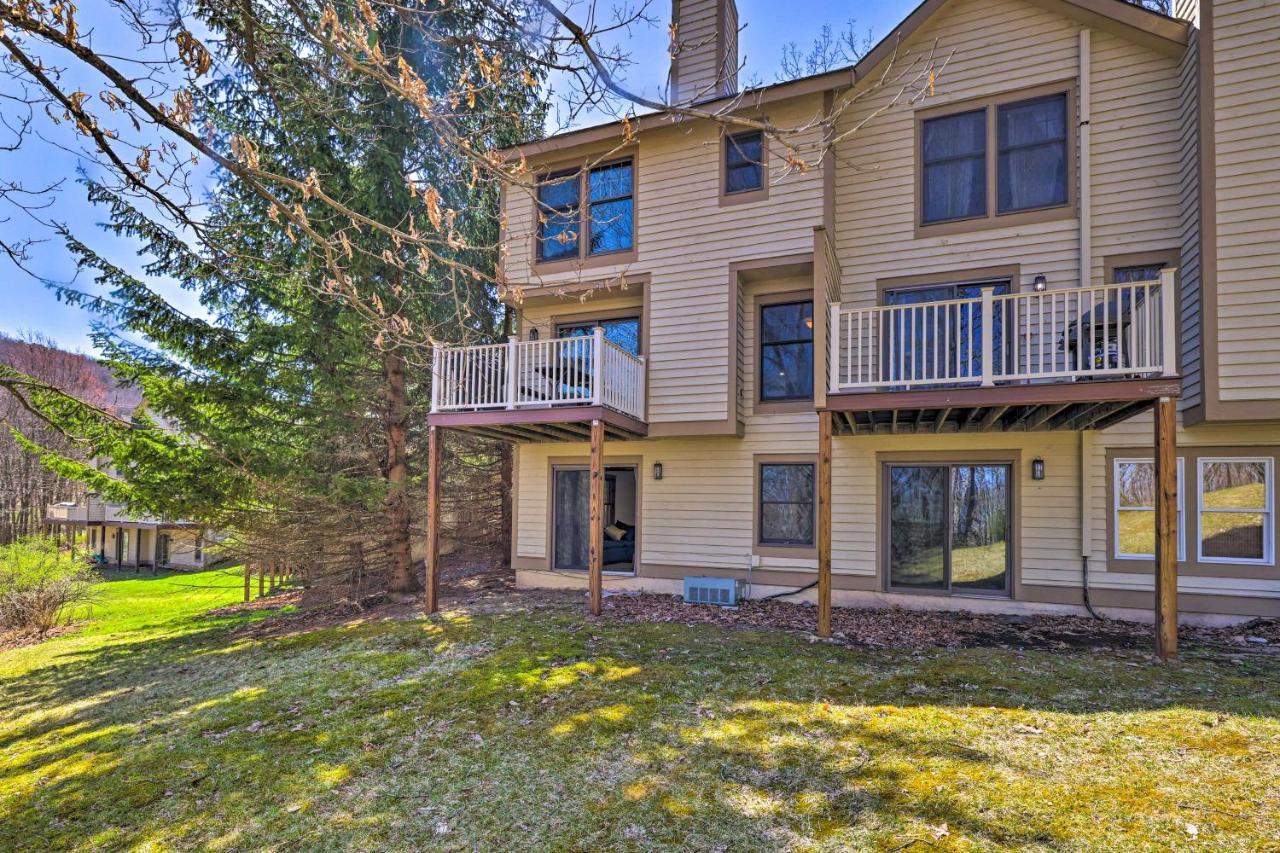 Pocono Retreat, 1 Mi To State Park And Ski Access! Tannersville Exterior photo