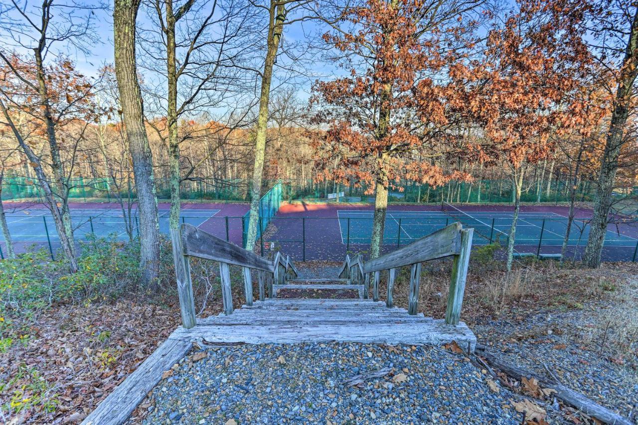 Pocono Retreat, 1 Mi To State Park And Ski Access! Tannersville Exterior photo